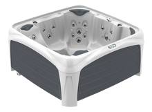 Load image into Gallery viewer, EX-DISPLAY Dreammaker 740L Hot Tub with Suite
