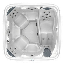 Load image into Gallery viewer, Dreammaker 740L Hot Tub
