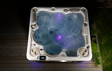 Load image into Gallery viewer, Hydropool Self-Cleaning 495 Hot Tub
