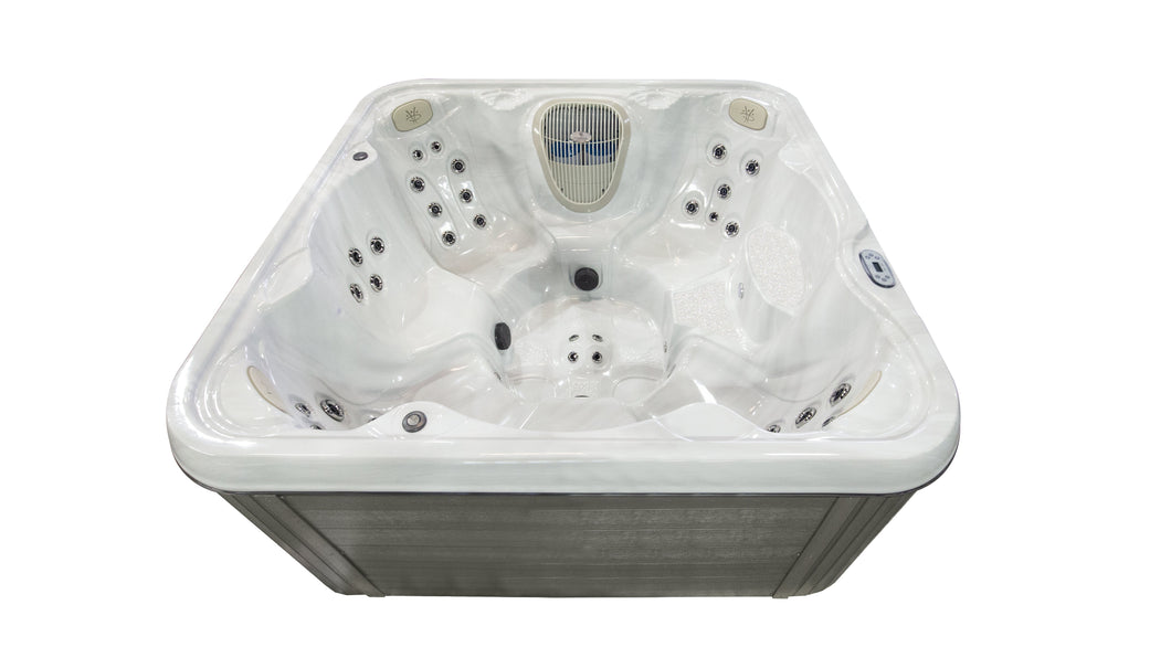 Hydropool Serenity 6800LE Hot Tub