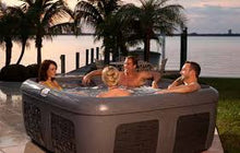 Load image into Gallery viewer, Dreammaker EZL Hot Tub

